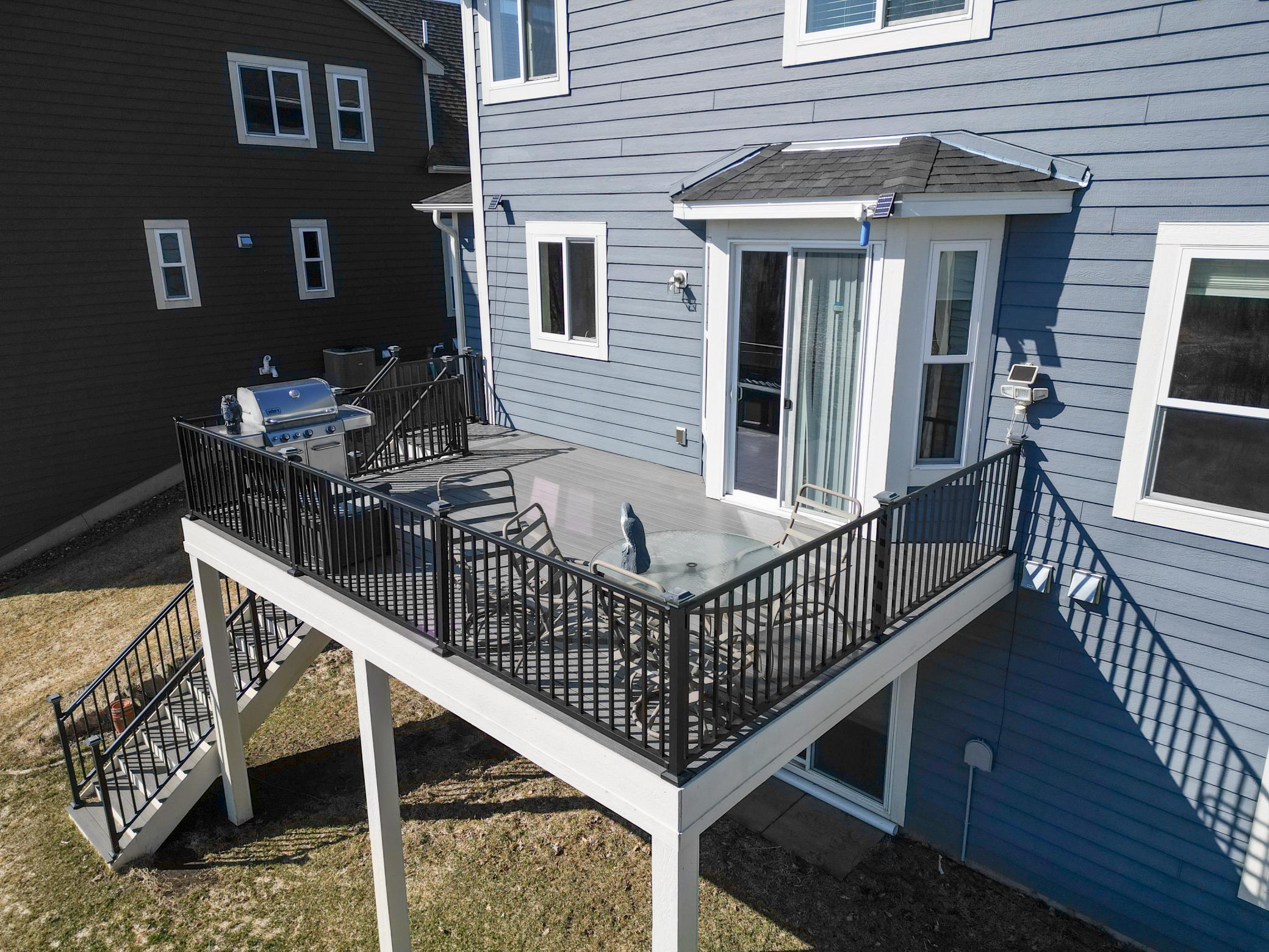 Maintenance-free deck (2022) designed for easy outdoor living and low upkeep