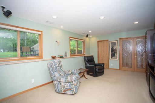 601 Sterling Street S, Saint Paul, MN 55119