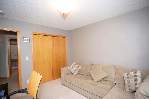 601 Sterling Street S, Saint Paul, MN 55119