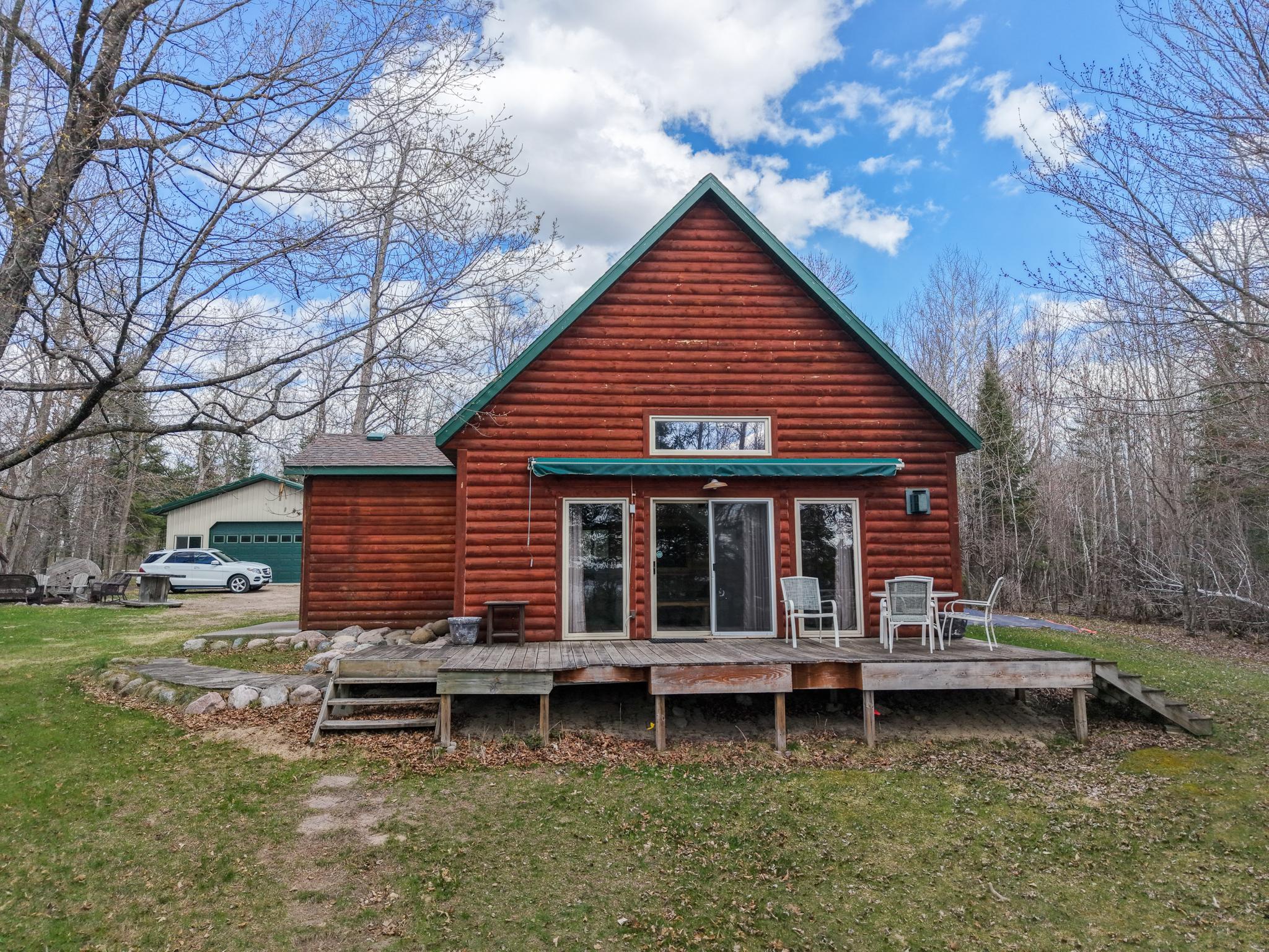 LAKE CABIN-3.jpg