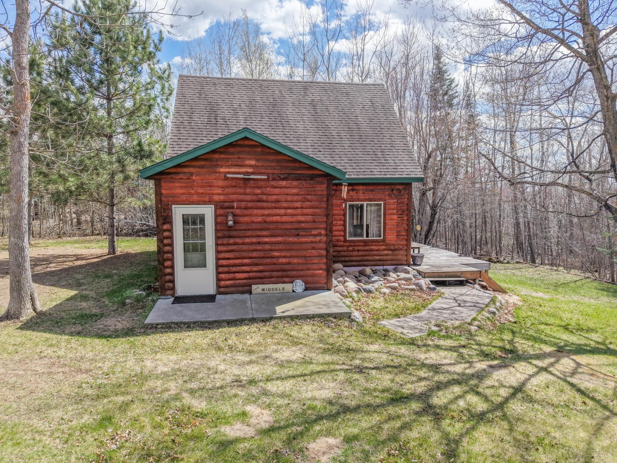 LAKE CABIN-5.jpg