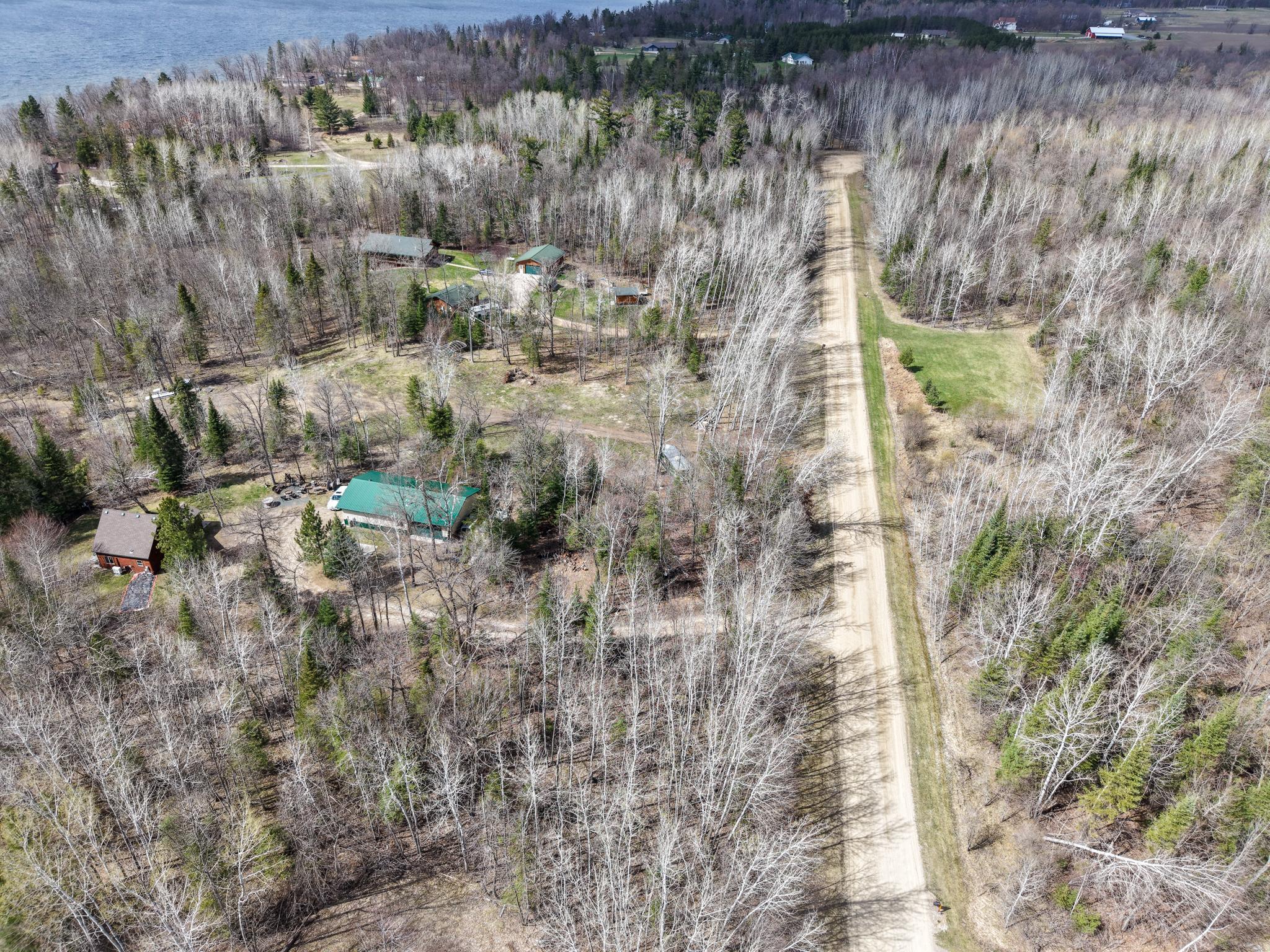 LAKE CABIN-12.jpg