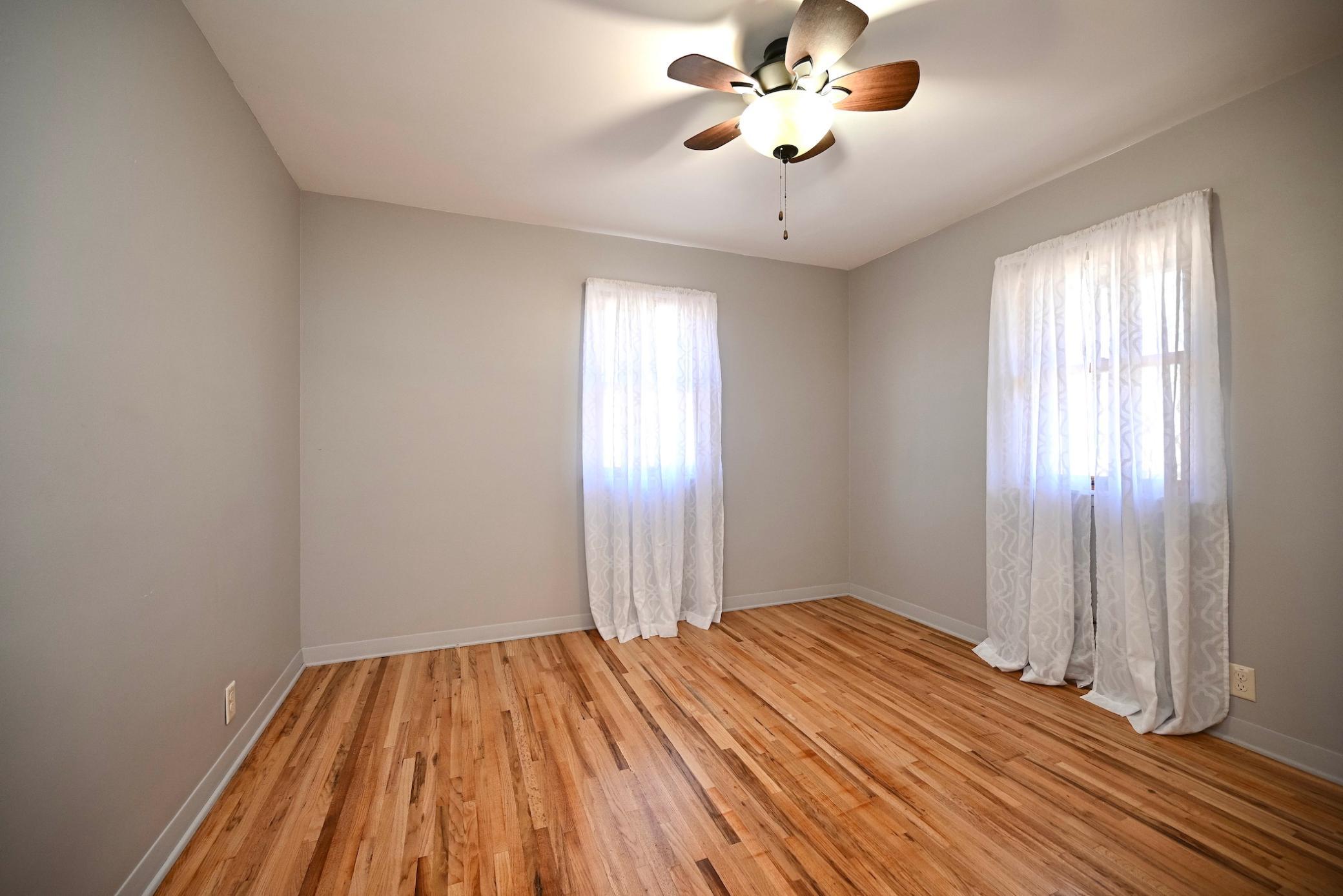 8 Primary Bedroom I.jpg