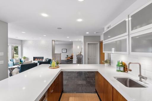 Perfectly designe for effortless entertaining.