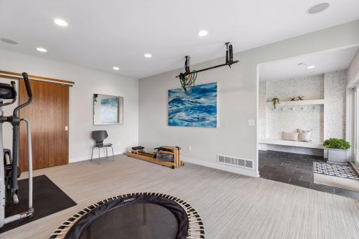 We love home gyms and this one is amazing.