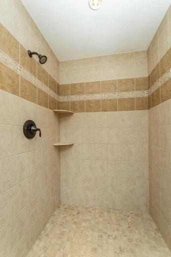 4066 Autumn Lake Court SW, Rochester, MN 55902