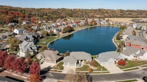 4066 Autumn Lake Court SW, Rochester, MN 55902