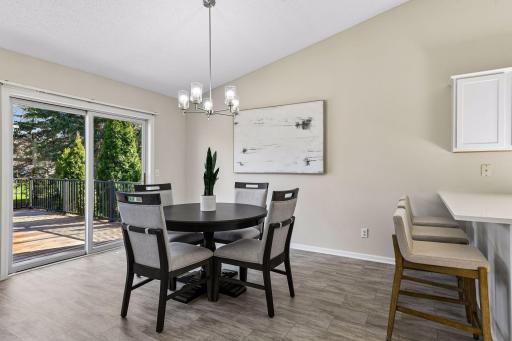 Time for dinner in this 13x11.5 space to accommodate many size tables with bonus countertop seating.