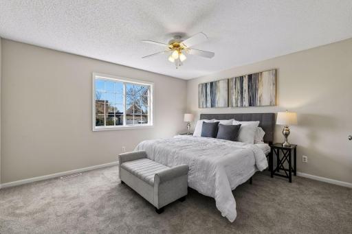 1521 Woodlawn Circle, Waconia, MN 55387