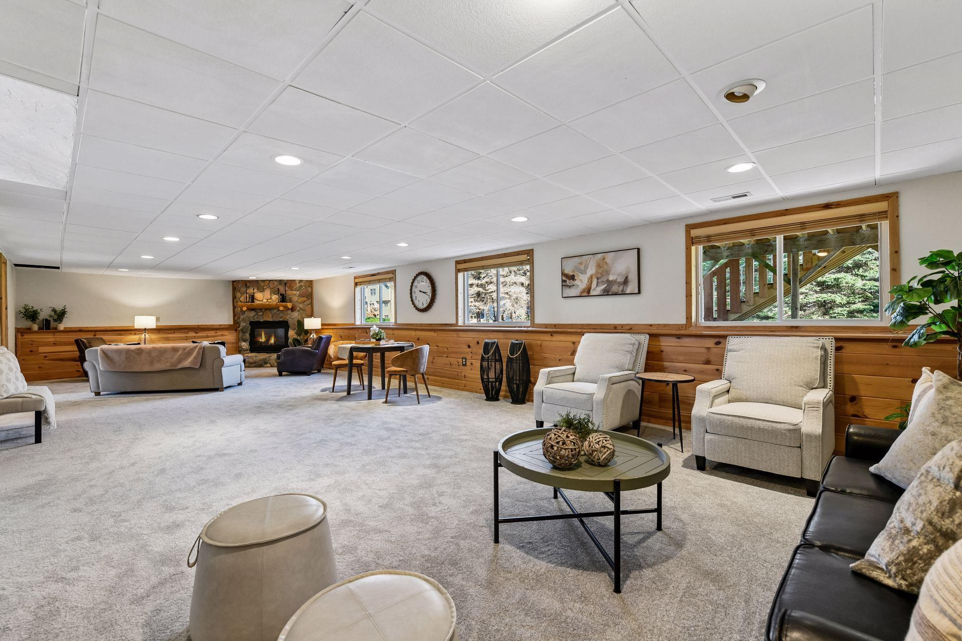Family room is 41x16 and awaits your fun! What a great space! New carpet and pad, polished wanes coating along with gas fireplace.