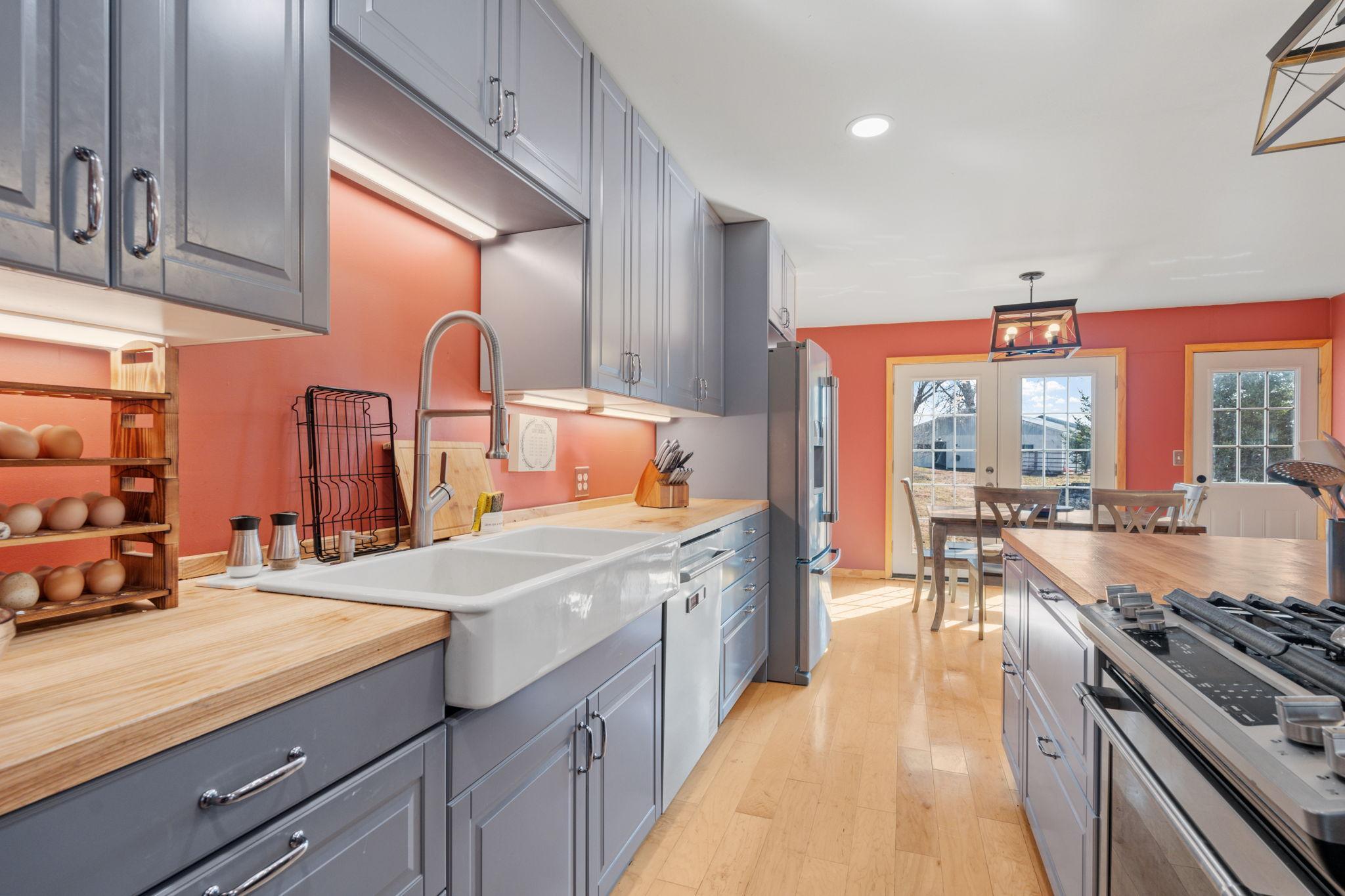 54-web-or-mls-1780 180th St-54.jpg