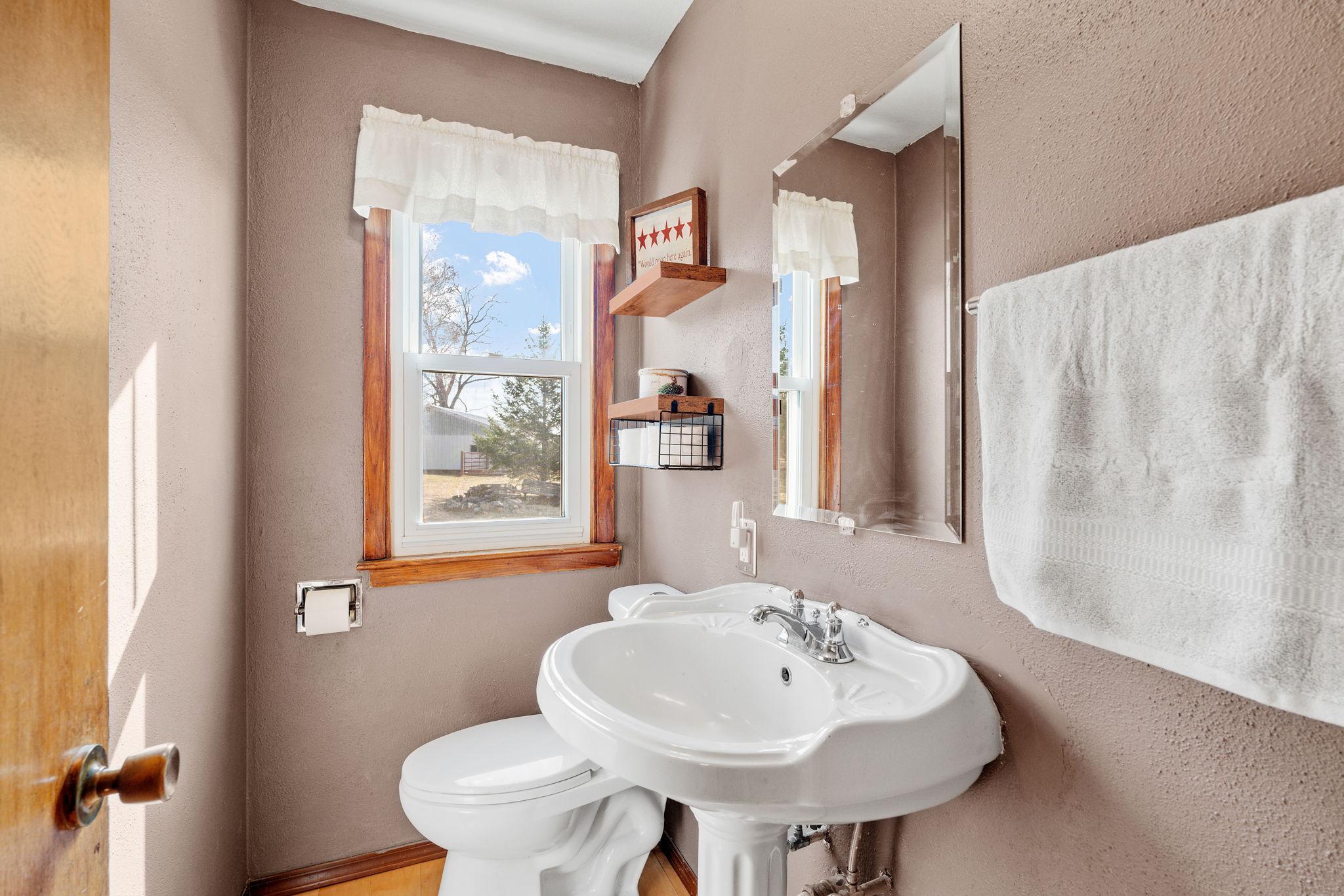 61-web-or-mls-1780 180th St-61.jpg