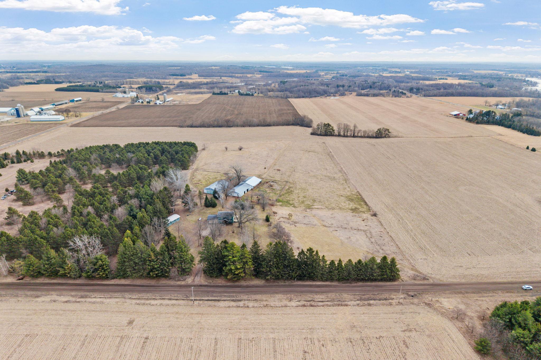 34-web-or-mls-1780 180th St-34.jpg