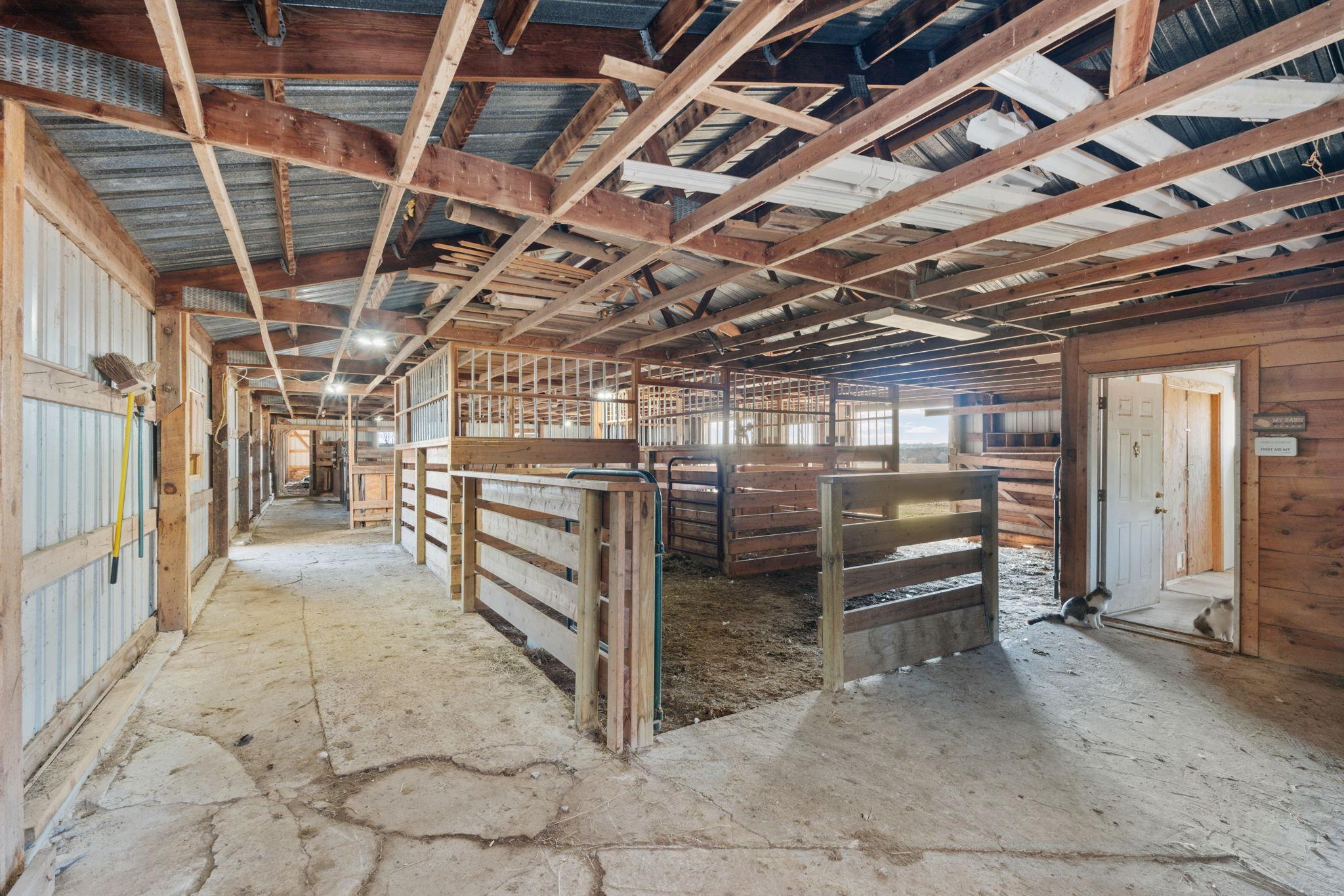 27-web-or-mls-1780 180th St-27.jpg