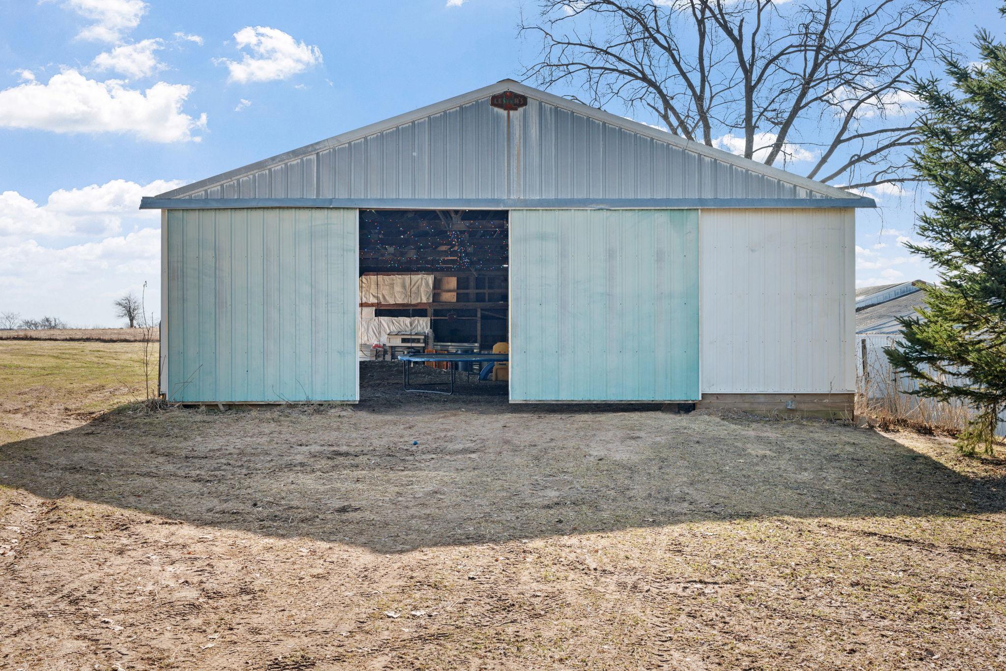 21-web-or-mls-1780 180th St-21.jpg