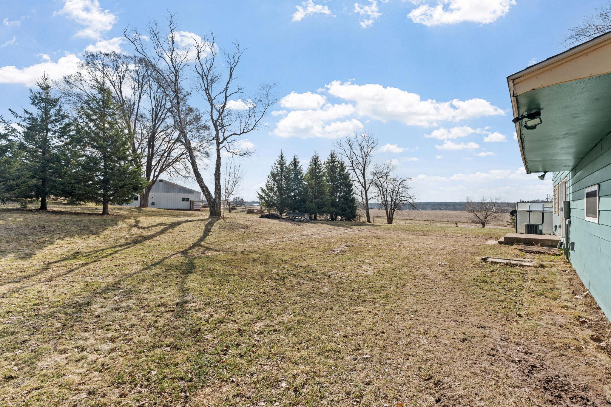 11-web-or-mls-1780 180th St-11.jpg