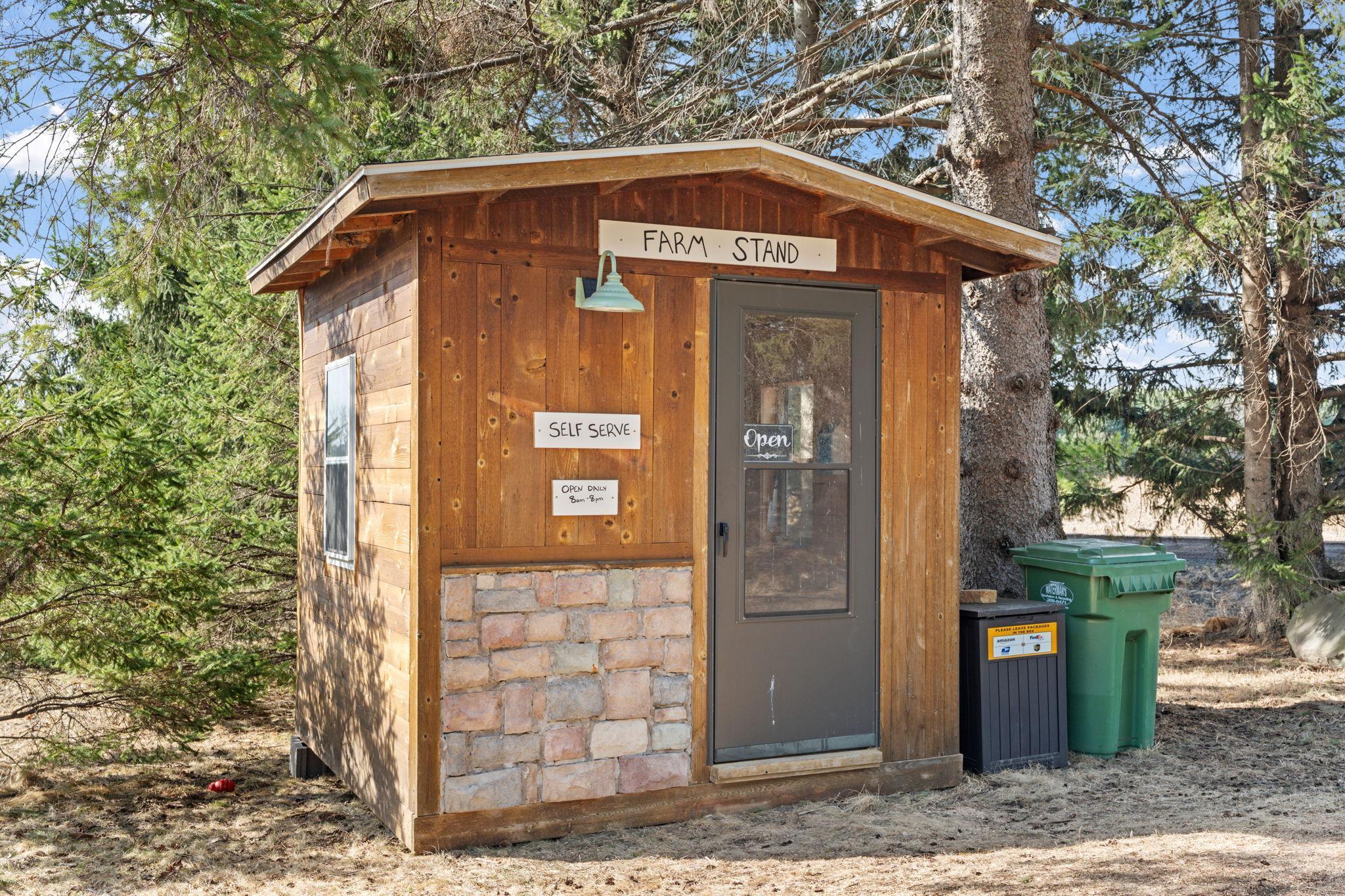 2-web-or-mls-1780 180th St-2.jpg