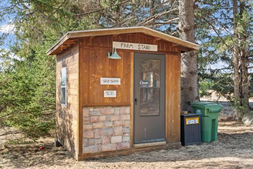 2-web-or-mls-1780 180th St-2.jpg