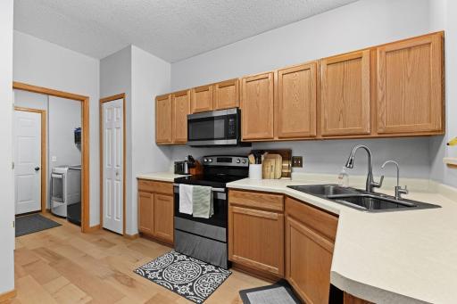7395 Derby Lane, Shakopee, MN 55379