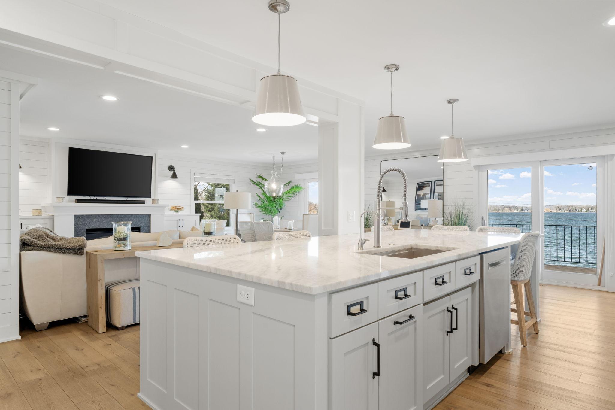 35-web-or-mls-3393 Crystal Bay-35.jpg