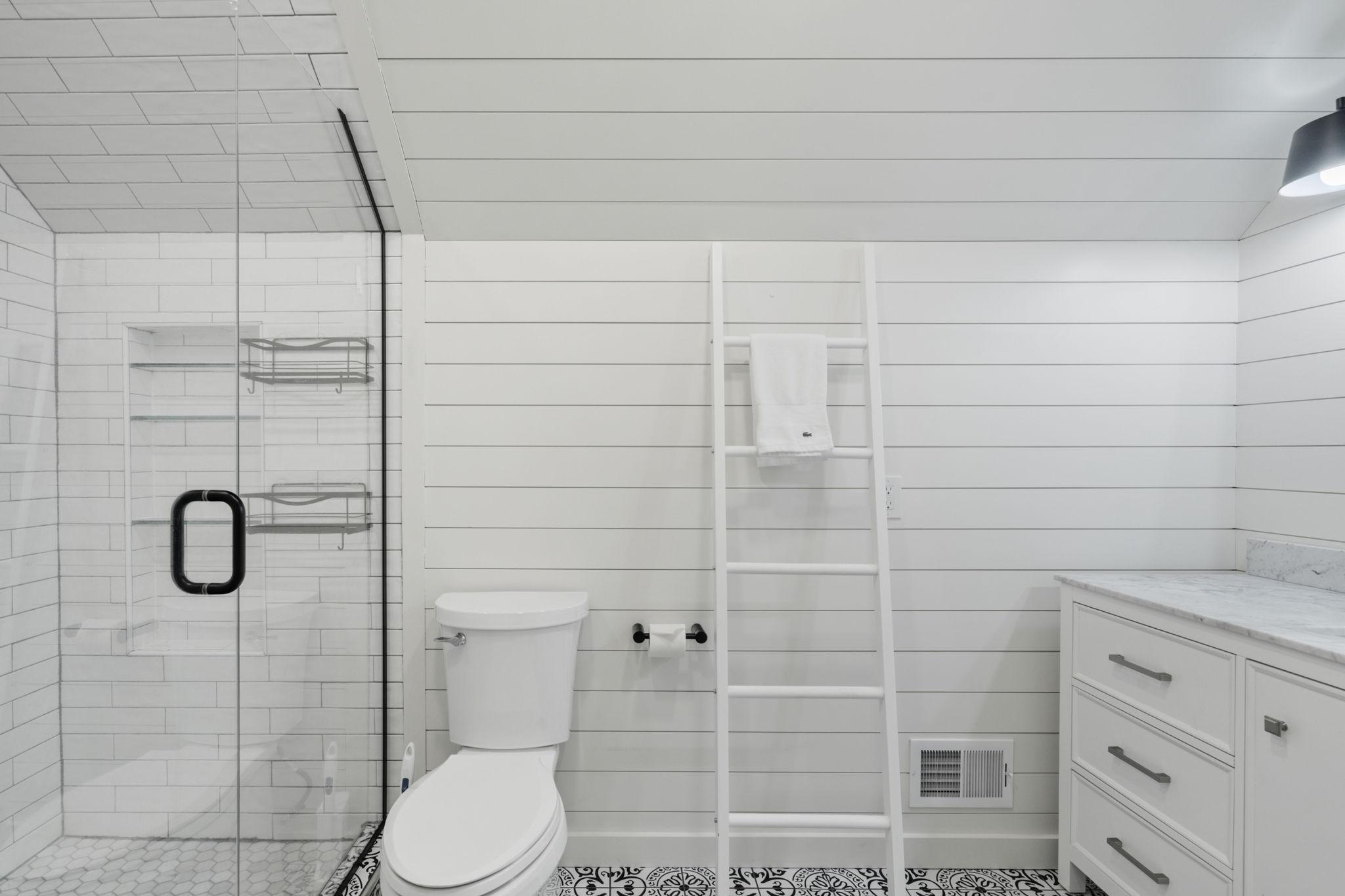 49-web-or-mls-3393 Crystal Bay-49.jpg