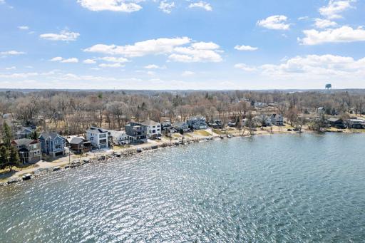 3393 Crystal Bay Road, Wayzata, MN 55391