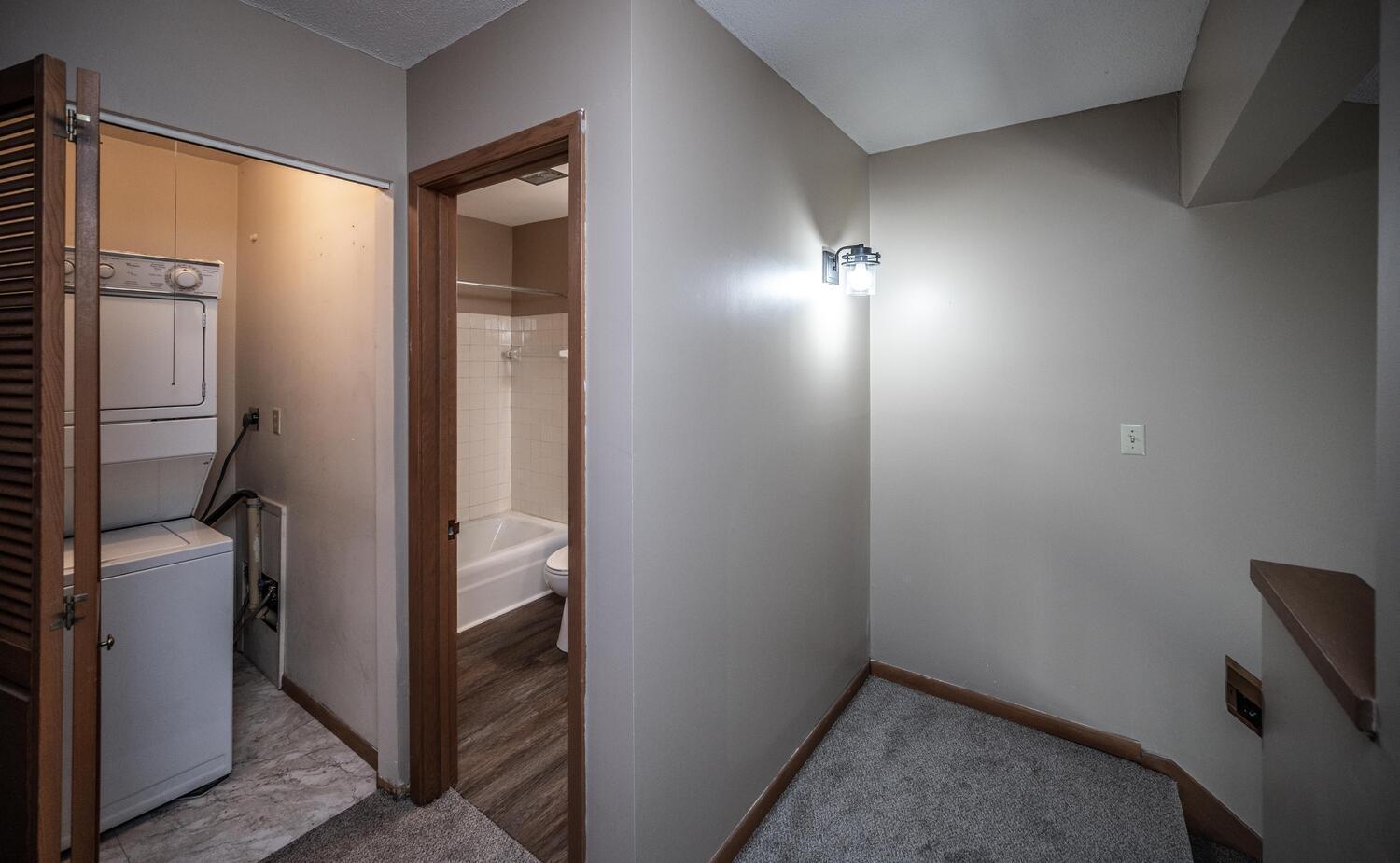 910 9th St Farmington MN 55024-large-019-018-Upper Landing-1500x925-72dpi.jpg