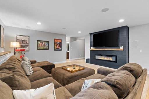 14183 Abbeyfield Court, Rosemount, MN 55068