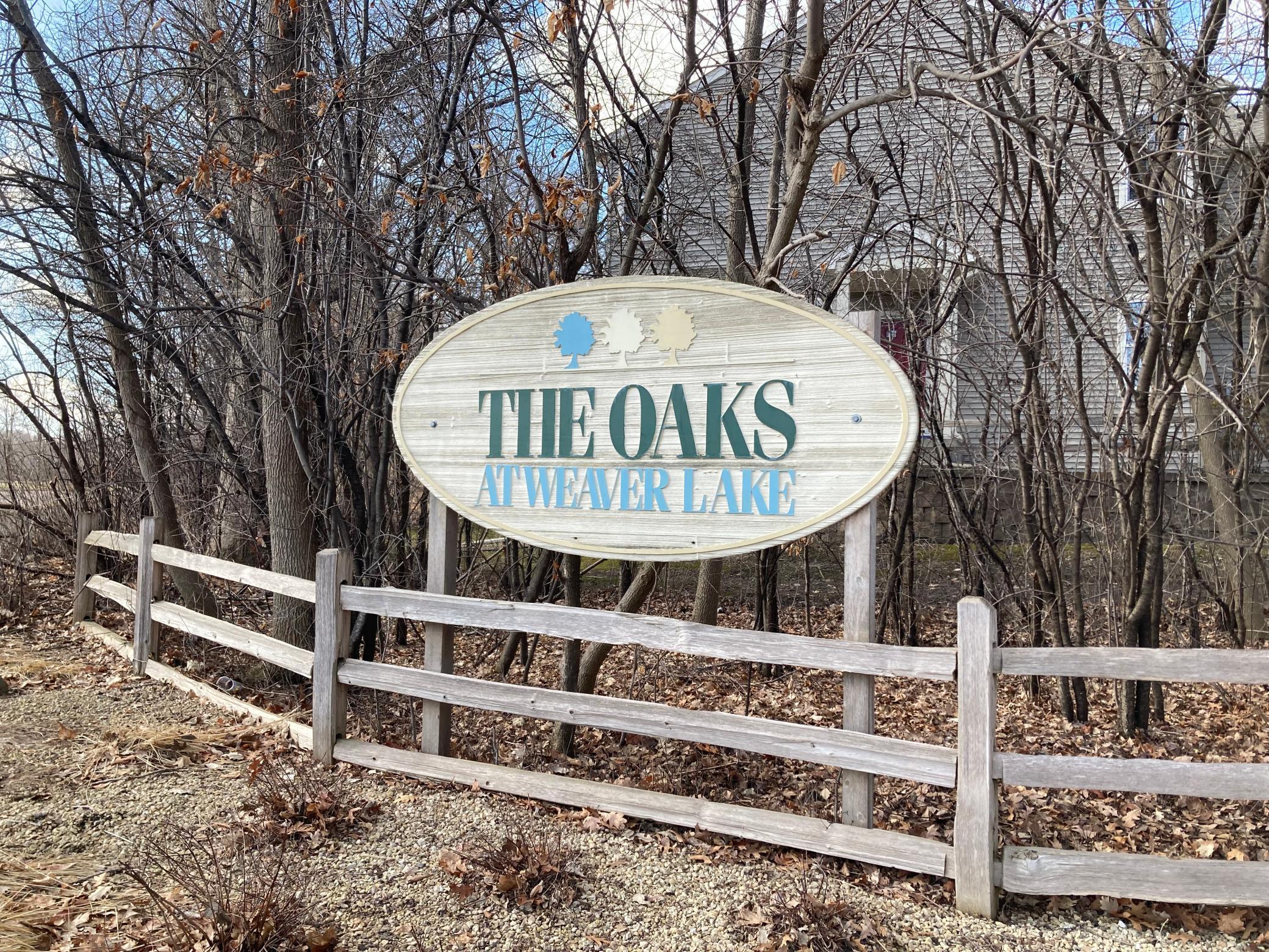 The Oaks at Weaver Lake