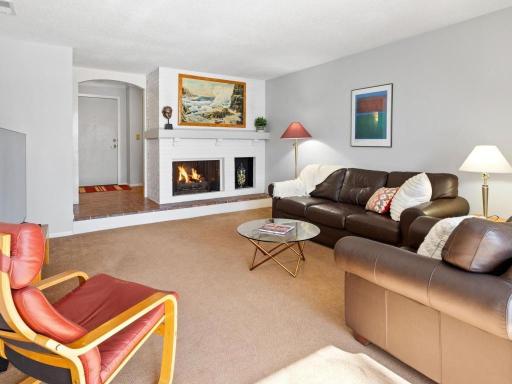 6075 Lincoln Drive, 211, Edina, MN 55436