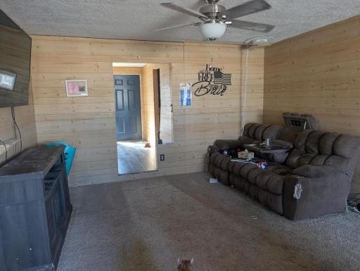 1262 237th Avenue NE, East Bethel, MN 55005