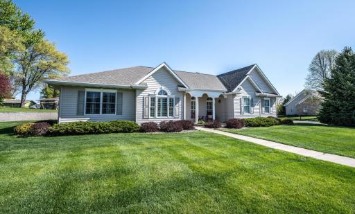 1548 18th Avenue NW, Faribault, MN 55021