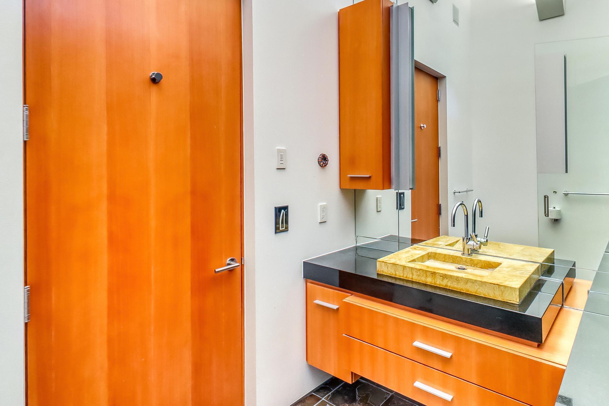 Primary Bathroom1_1.jpg