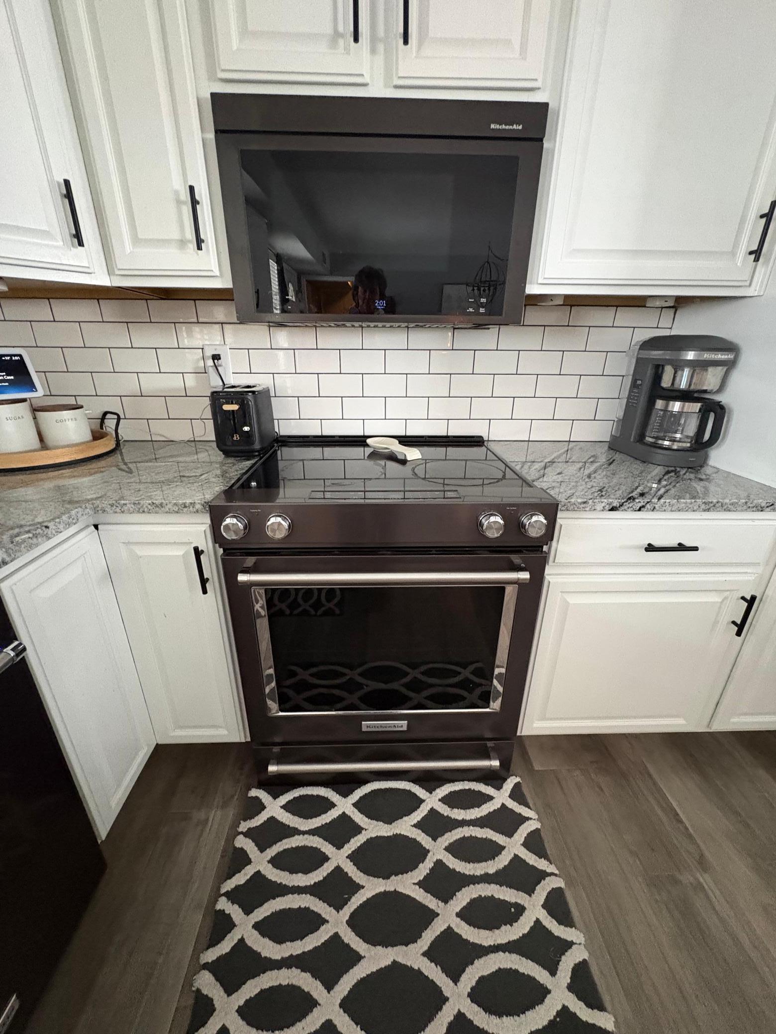 Microwave with multifunction (Air Fryer- toaster ....)