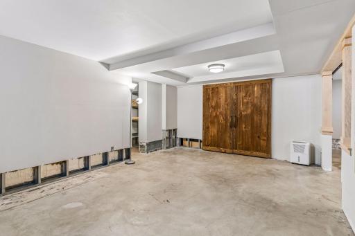 1279 Niles Avenue, Saint Paul, MN 55116