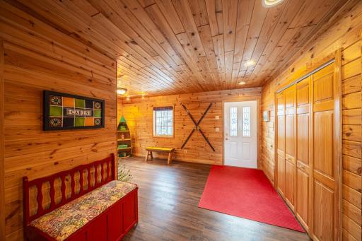 Foyer/main entry with tons of space and storage.