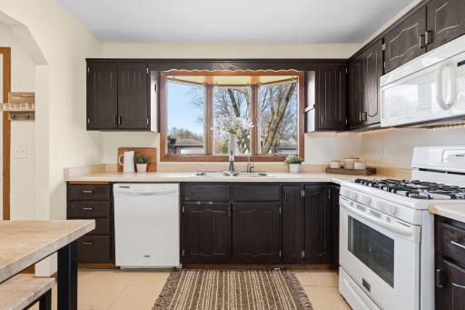 8175 Jensen Avenue S, Cottage Grove, MN 55016