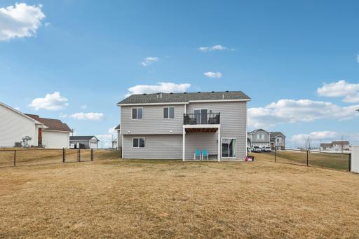 8542 Ebben Circle NE, Monticello, MN 55362