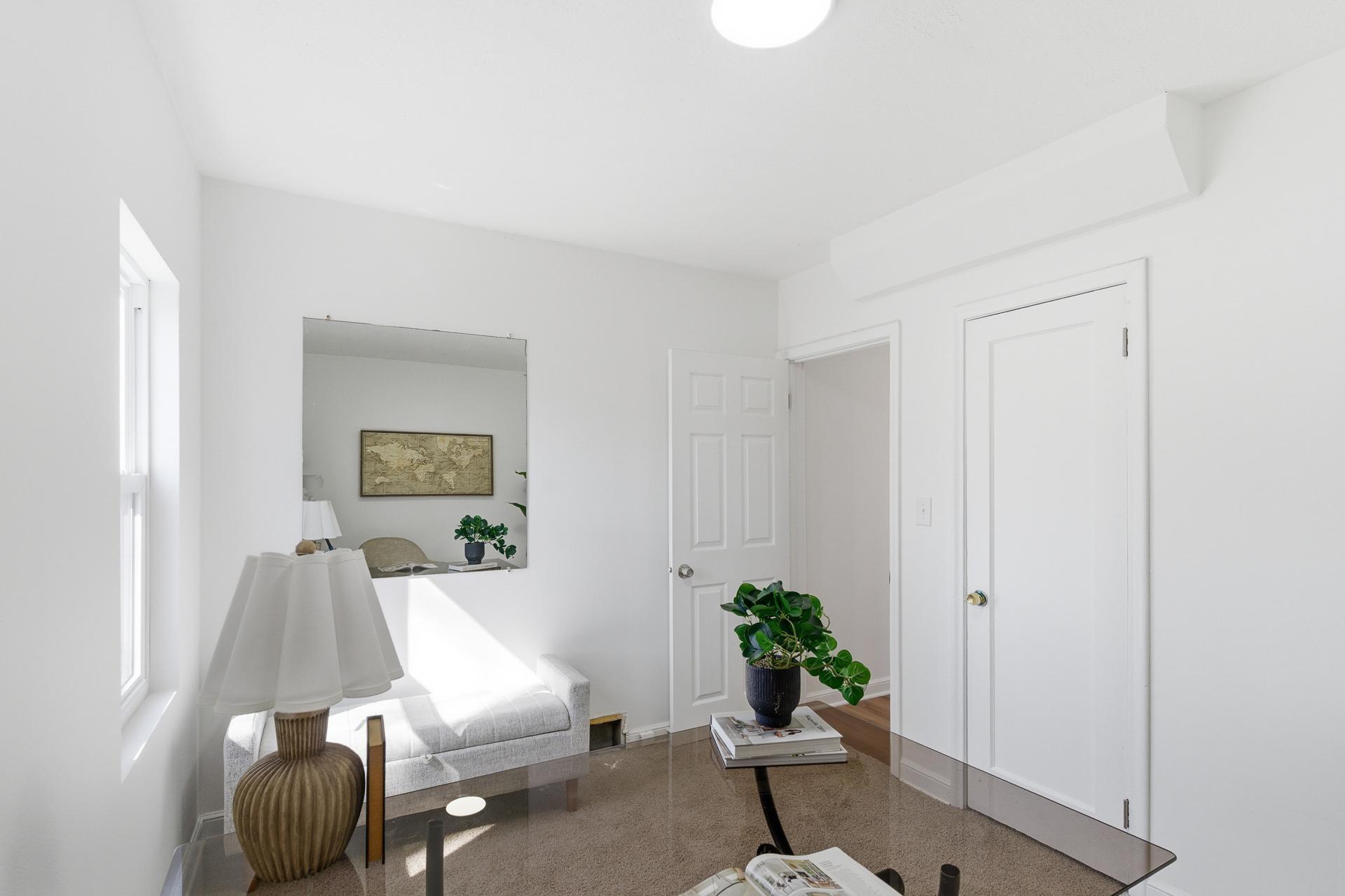 5122 Morgan Ave N MLS-24.jpeg