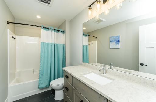 2025 Hagen Lane SW, Rochester, MN 55902