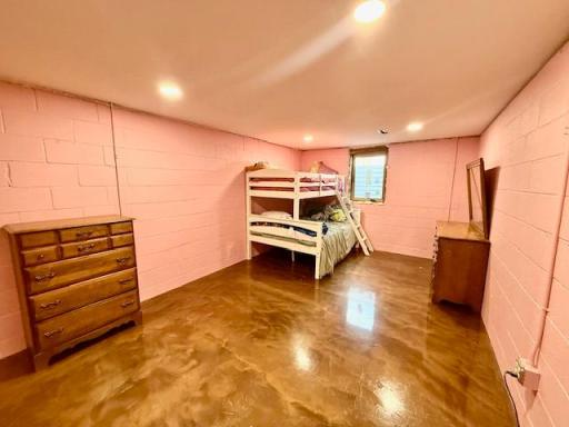 475 E CSAH 10, Vesta, MN 56292