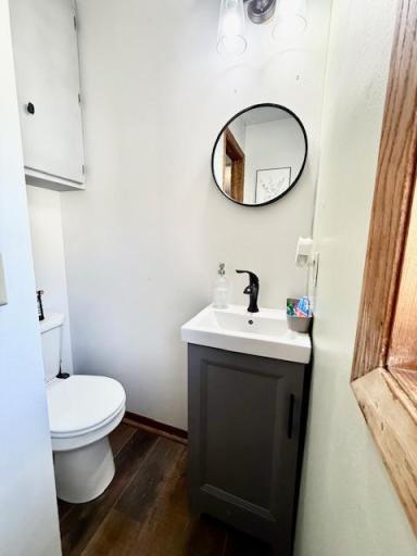 475 E CSAH 10, Vesta, MN 56292
