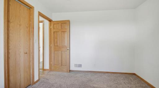 318 Thomas Avenue, Owatonna, MN 55060