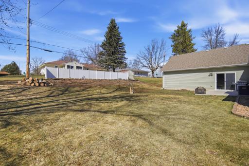 318 Thomas Avenue, Owatonna, MN 55060