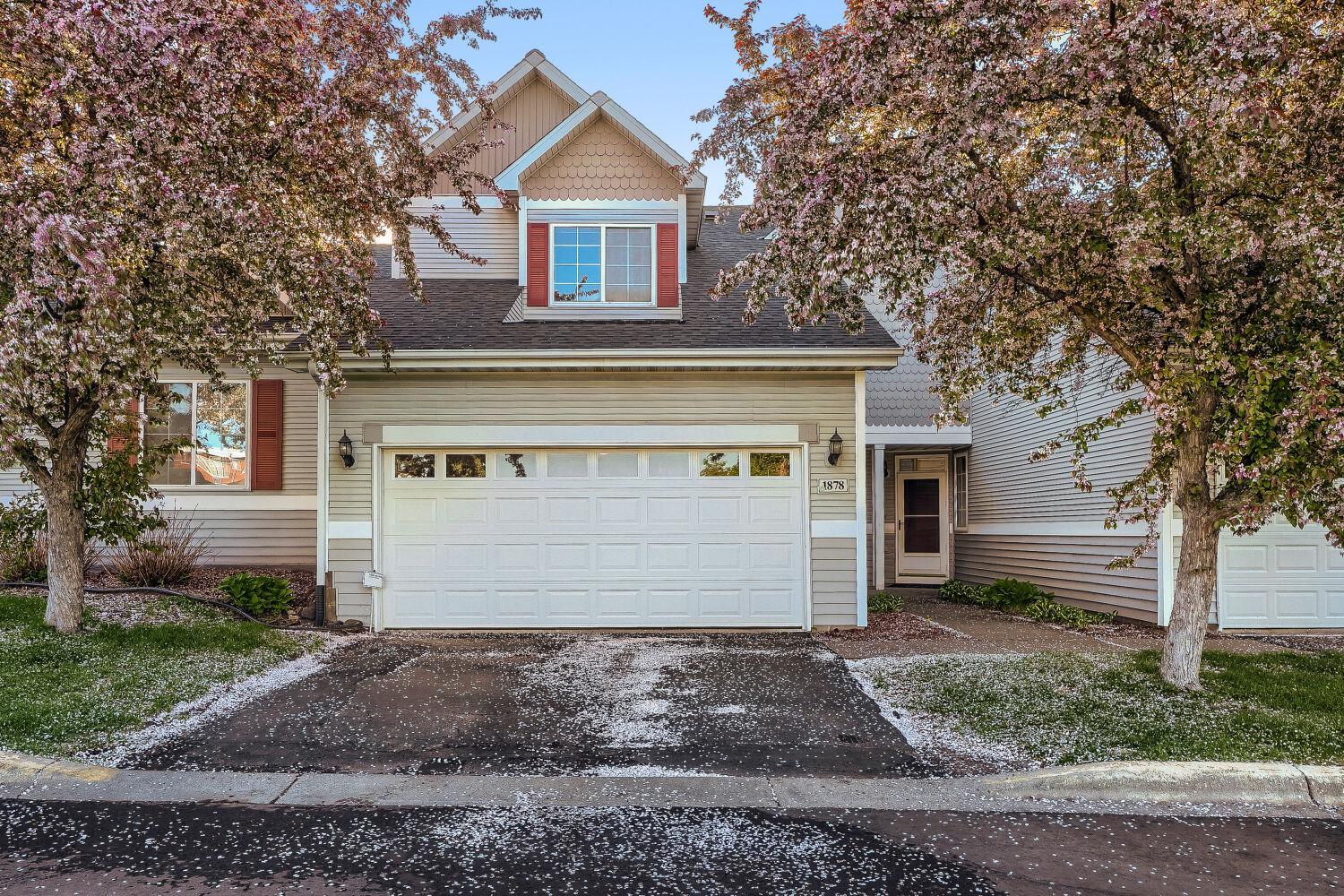 Welcome to 1878 Christensen! 3 bed 3 bath home ready for you!