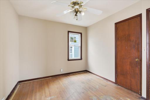 21-2612 Georgia Ave S [2908584]- 021.jpg