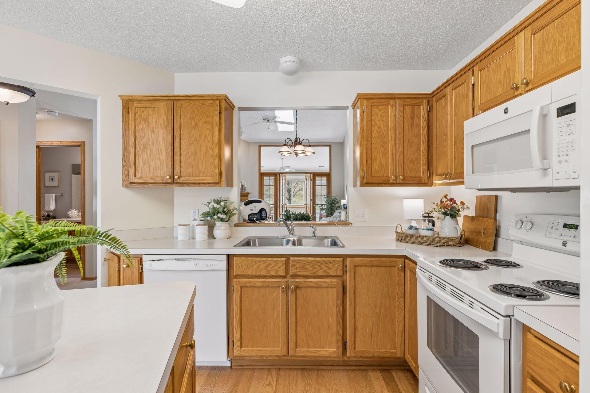 7638 Newbury Road - Spacecrafting - 0016.jpg