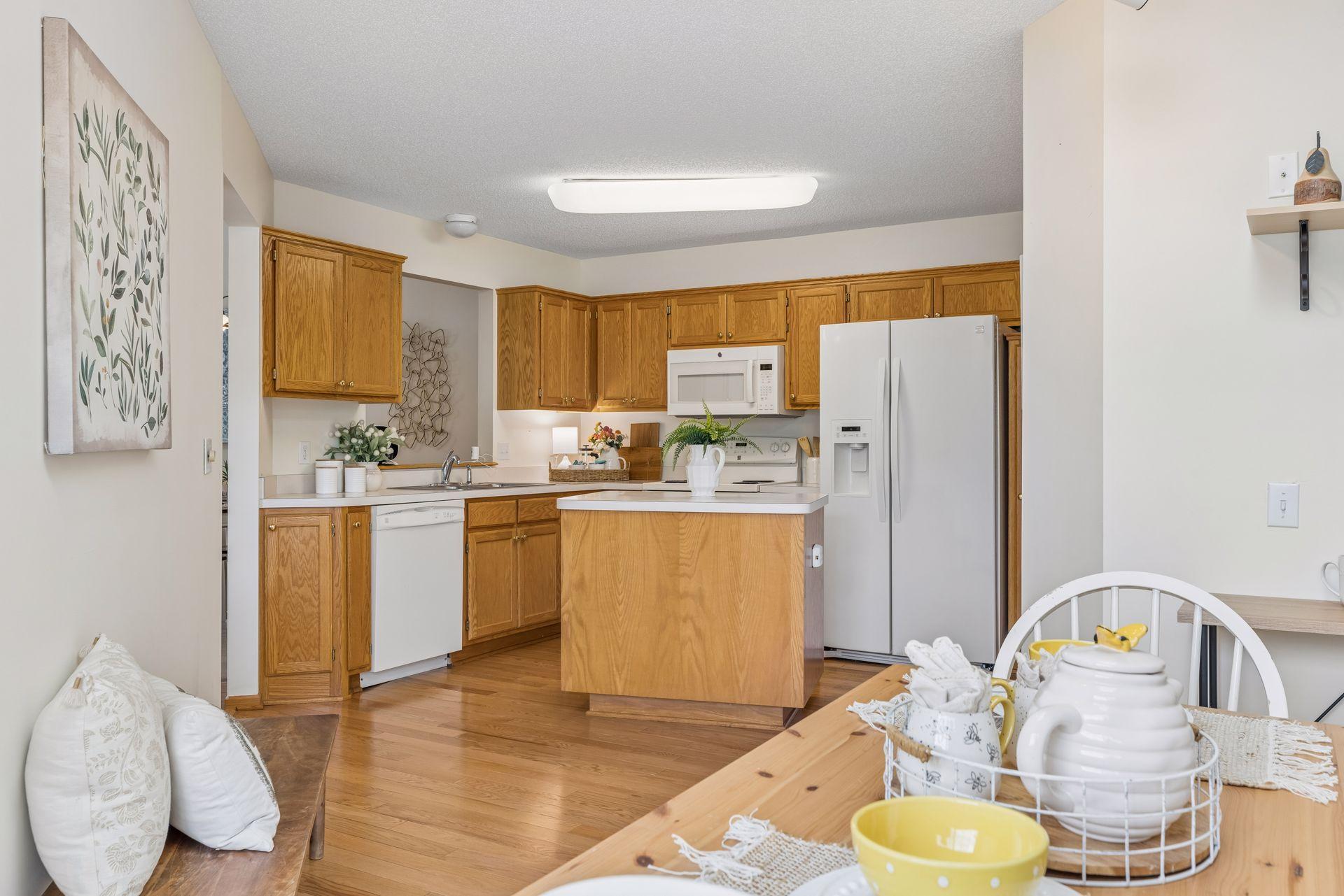 7638 Newbury Road - Spacecrafting - 0020.jpg