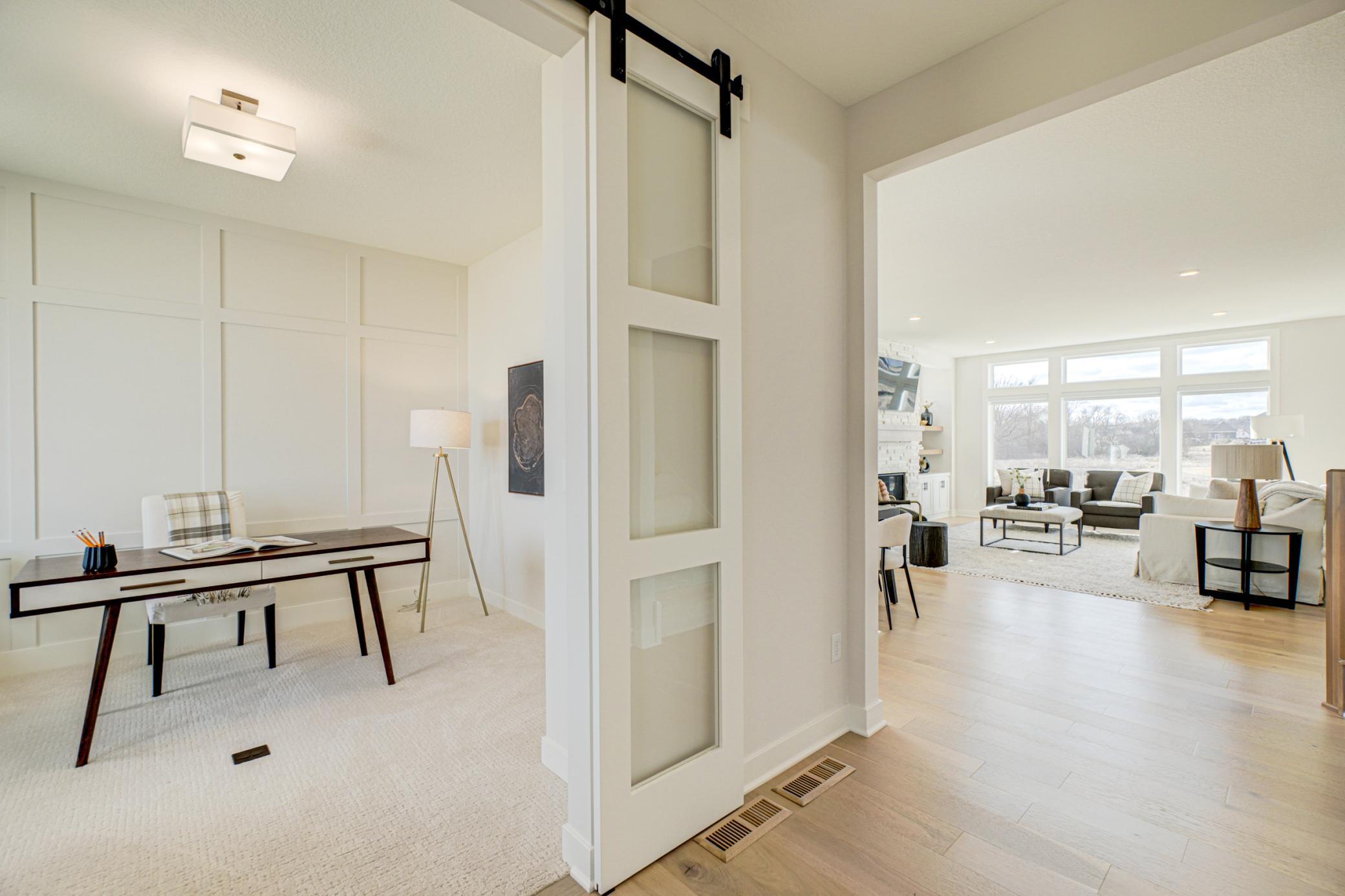 14415 49th St N-11.jpg