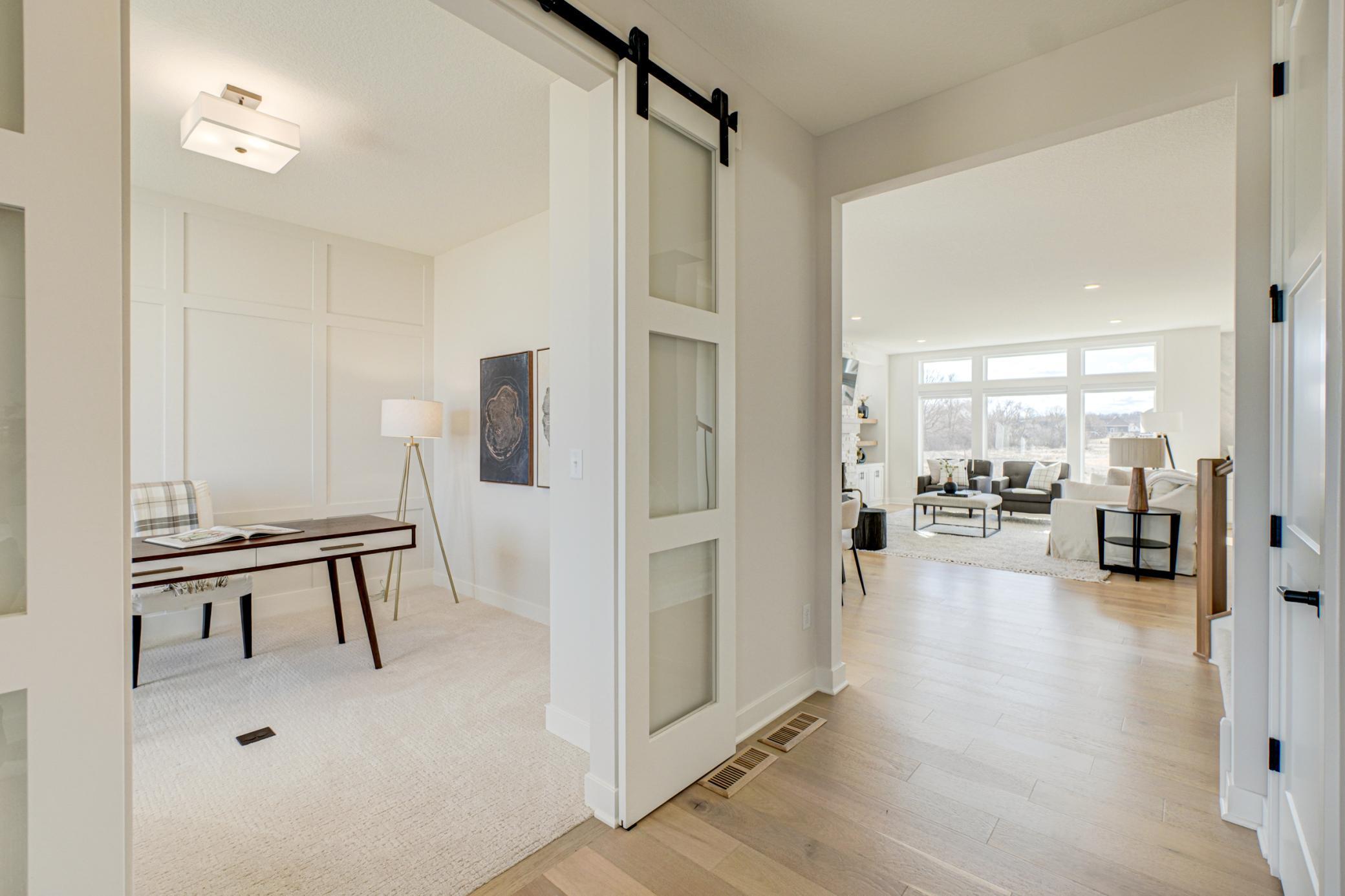 14415 49th St N-16.jpg